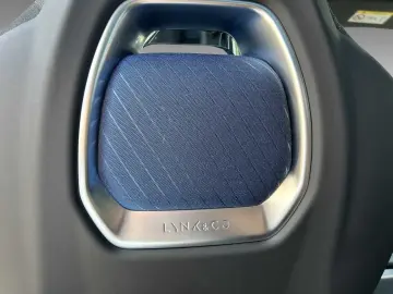 LYNC AND CO 01 1.5TD PHEV DCTH  Panodach 360  Infinity Sound