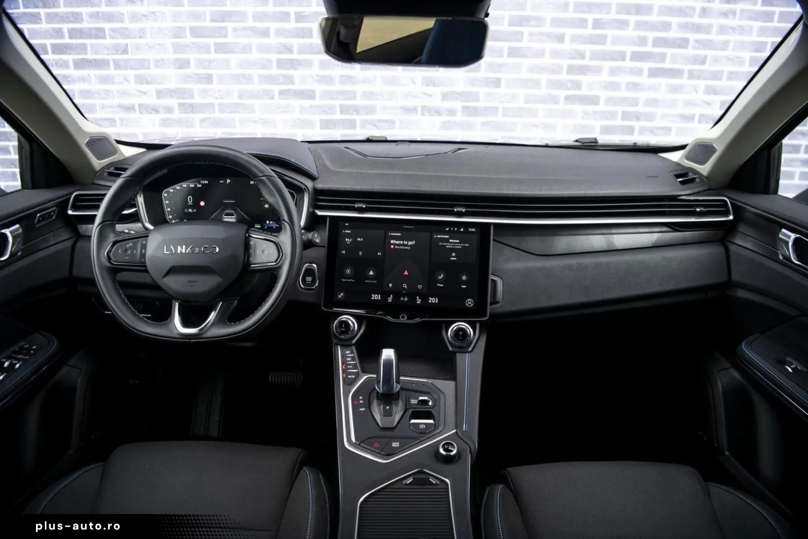 LYNC AND CO 01 1.5 Plug-in Hybrid   panorama dach   Adaptive