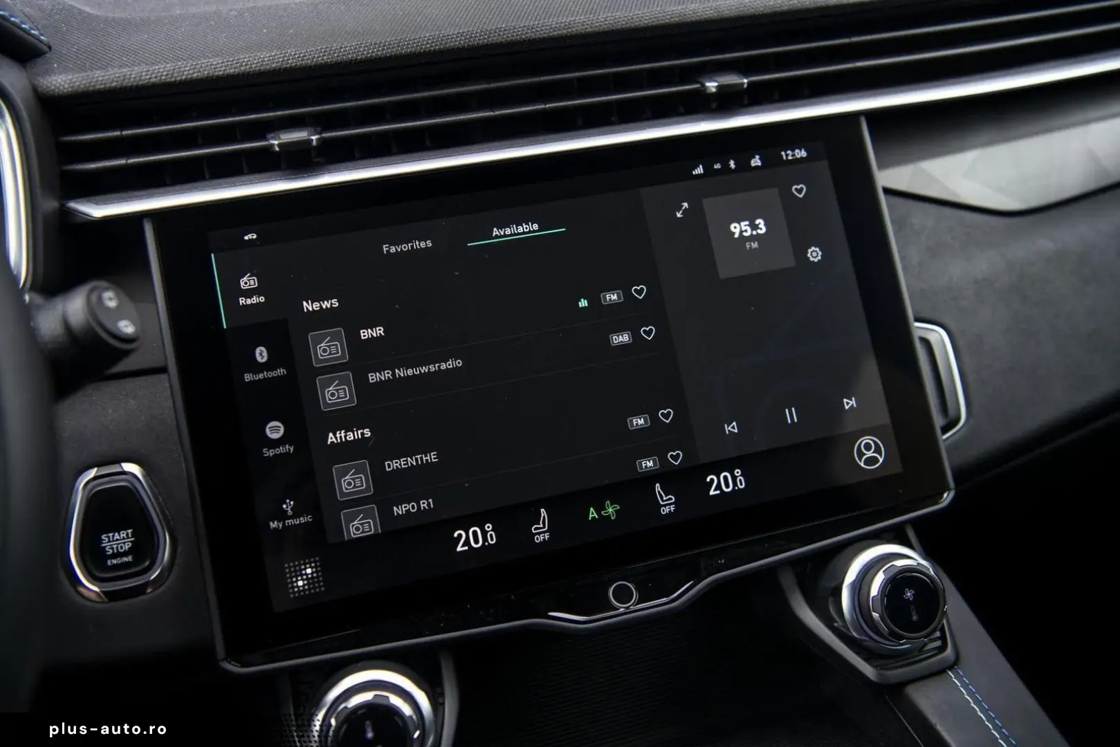 LYNC AND CO 01 1.5 Plug-in Hybrid   panorama dach   Adaptive