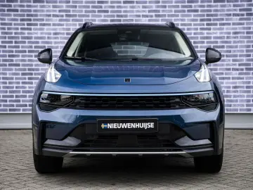 LYNC AND CO 01 1.5 Plug-in Hybrid   panorama dach   Adaptive