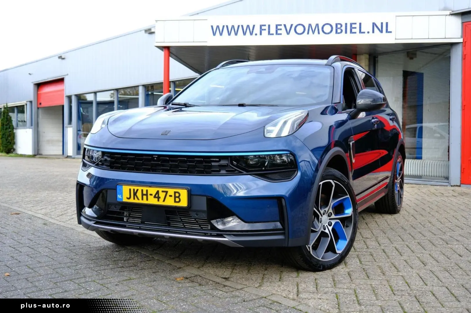 LYNC AND CO 01 Hybrid 1.5 Aut. Zwarte hemel 360 Camera Pano