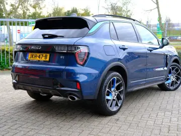 LYNC AND CO 01 Hybrid 1.5 Aut. Zwarte hemel 360 Camera Pano