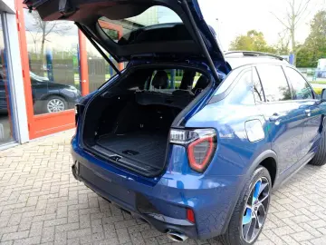 LYNC AND CO 01 Hybrid 1.5 Aut. Zwarte hemel 360 Camera Pano