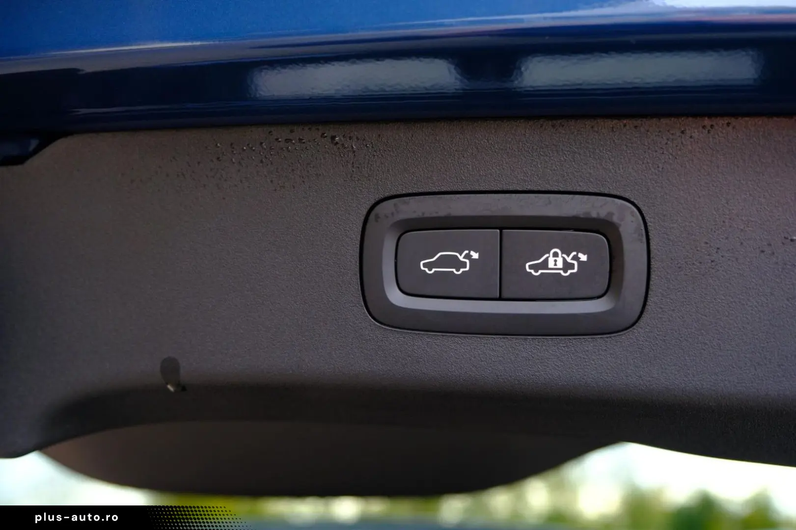 LYNC AND CO 01 Hybrid 1.5 Aut. Zwarte hemel 360 Camera Pano