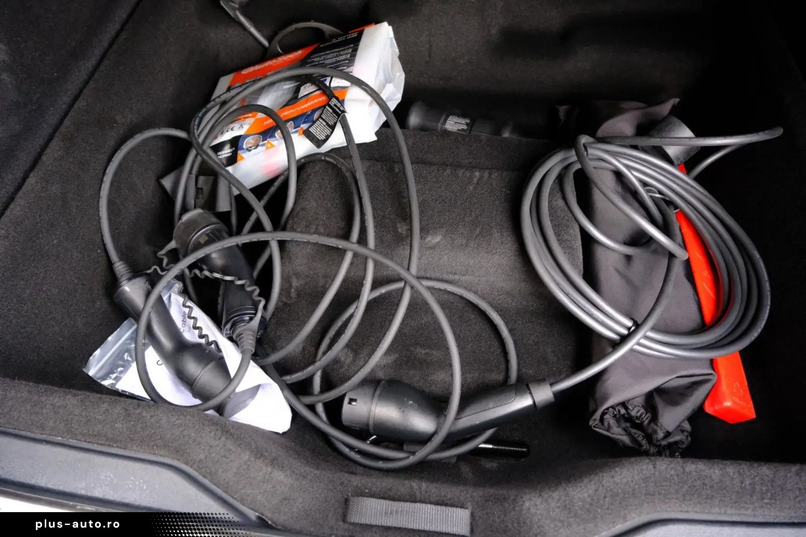 LYNC AND CO 01 Hybrid 1.5 Aut. Zwarte hemel 360 Camera Pano