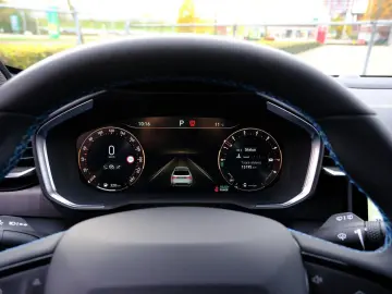 LYNC AND CO 01 Hybrid 1.5 Aut. Zwarte hemel 360 Camera Pano