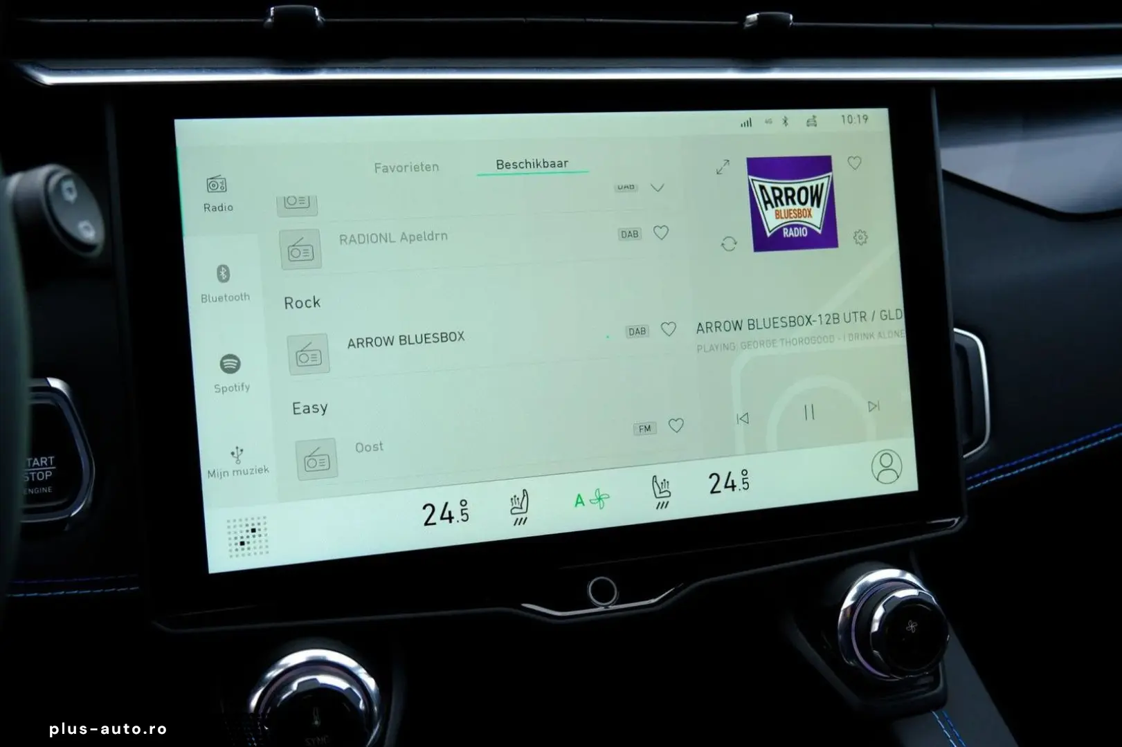 LYNC AND CO 01 Hybrid 1.5 Aut. Zwarte hemel 360 Camera Pano