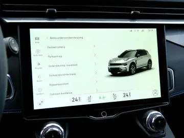 LYNC AND CO 01 Hybrid 1.5 Aut. Zwarte hemel 360 Camera Pano