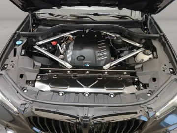 BMW X5 xDr40d MSport Massage Ventilation DisplayKey DAProf