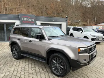 TOYOTA Land Cruiser 2.8 D-4D4WD TEC  Edit.Pan.Dach.360K