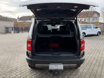 TOYOTA Land Cruiser 2.8 D-4D4WD TEC  Edit.Pan.Dach.360K