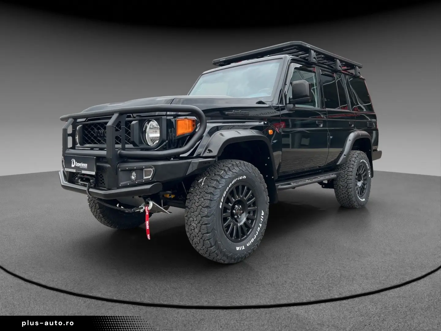 TOYOTA Land Cruiser GRJ76 - Black Series