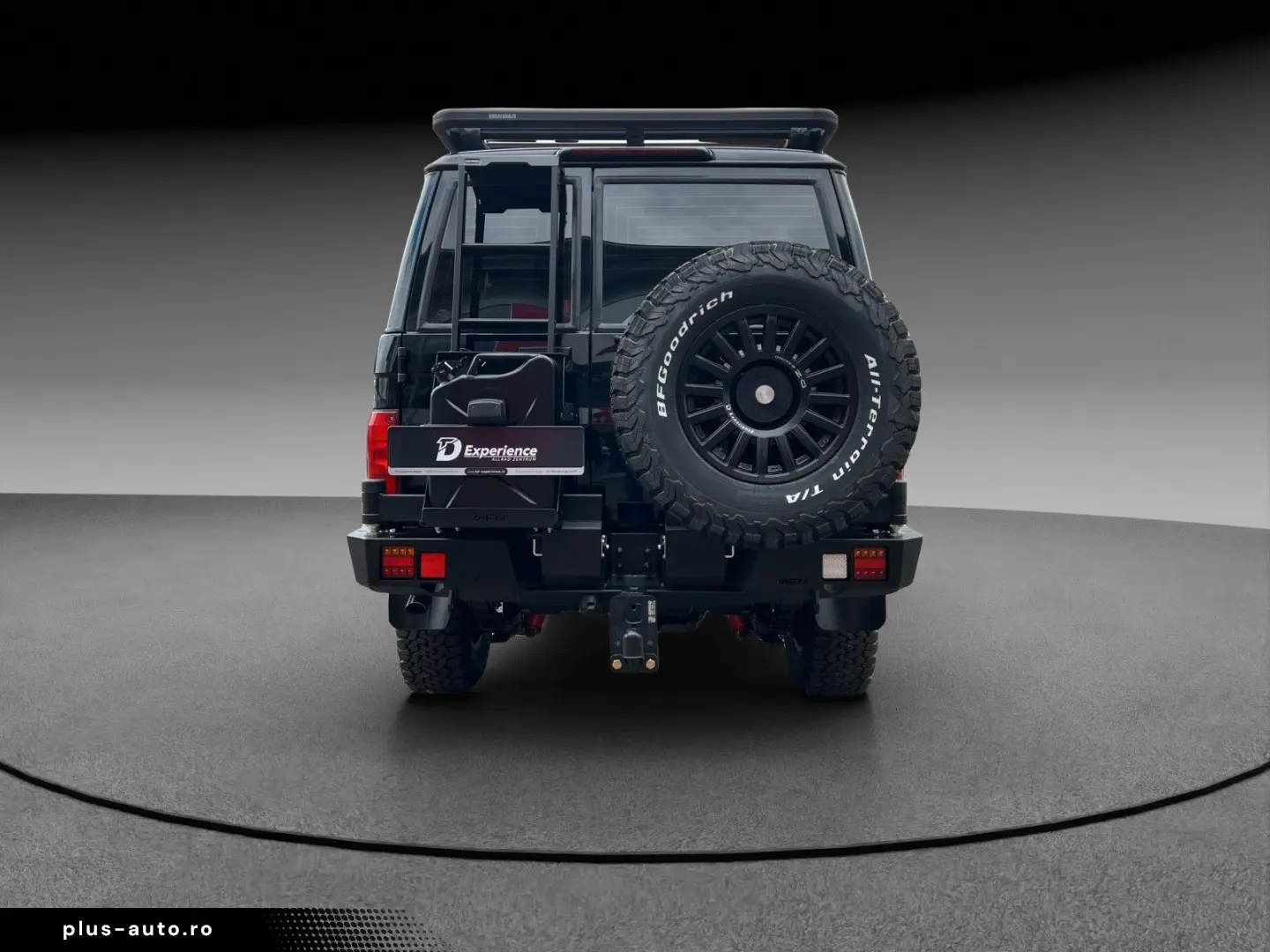 TOYOTA Land Cruiser GRJ76 - Black Series