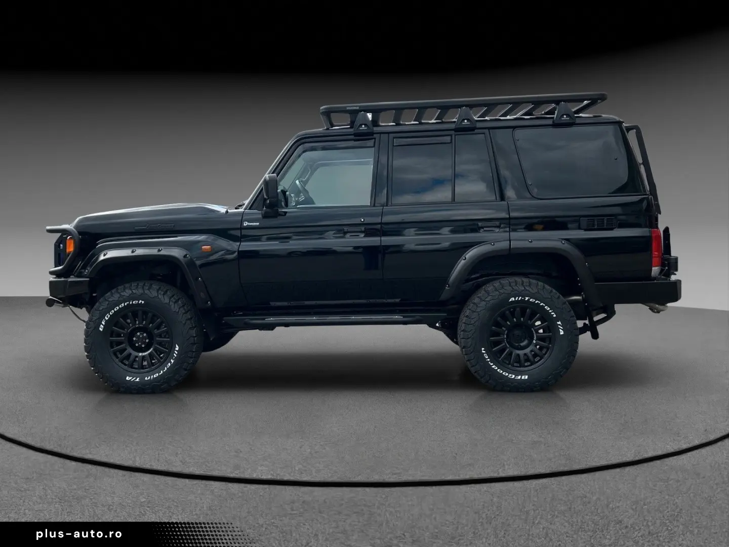 TOYOTA Land Cruiser GRJ76 - Black Series