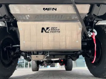 TOYOTA Land Cruiser GRJ76 - Black Series