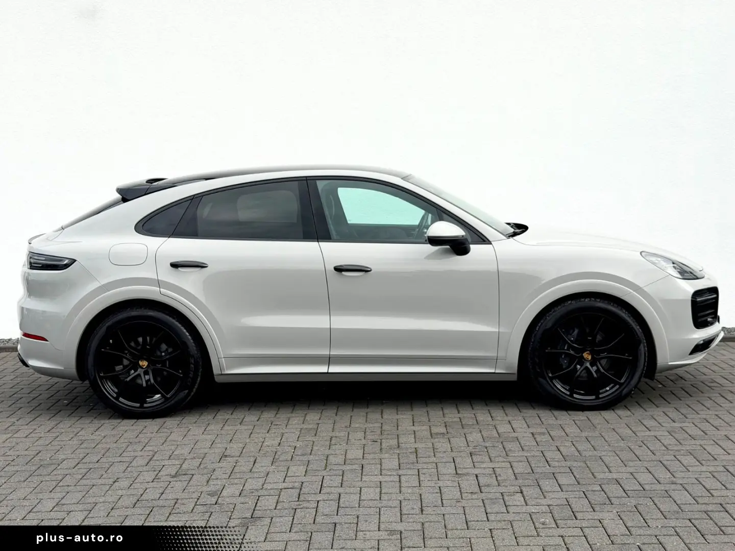 PORSCHE Cayenne Coupe Sport Chrono Paket  PANO  21.ZOLL