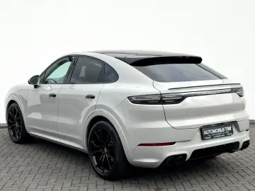 PORSCHE Cayenne Coupe Sport Chrono Paket  PANO  21.ZOLL