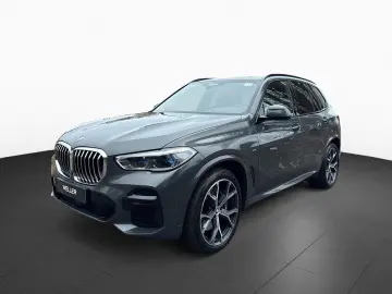 BMW X5 xDr40d MSp Bowers Massage NightVis DisplKey AirSusp