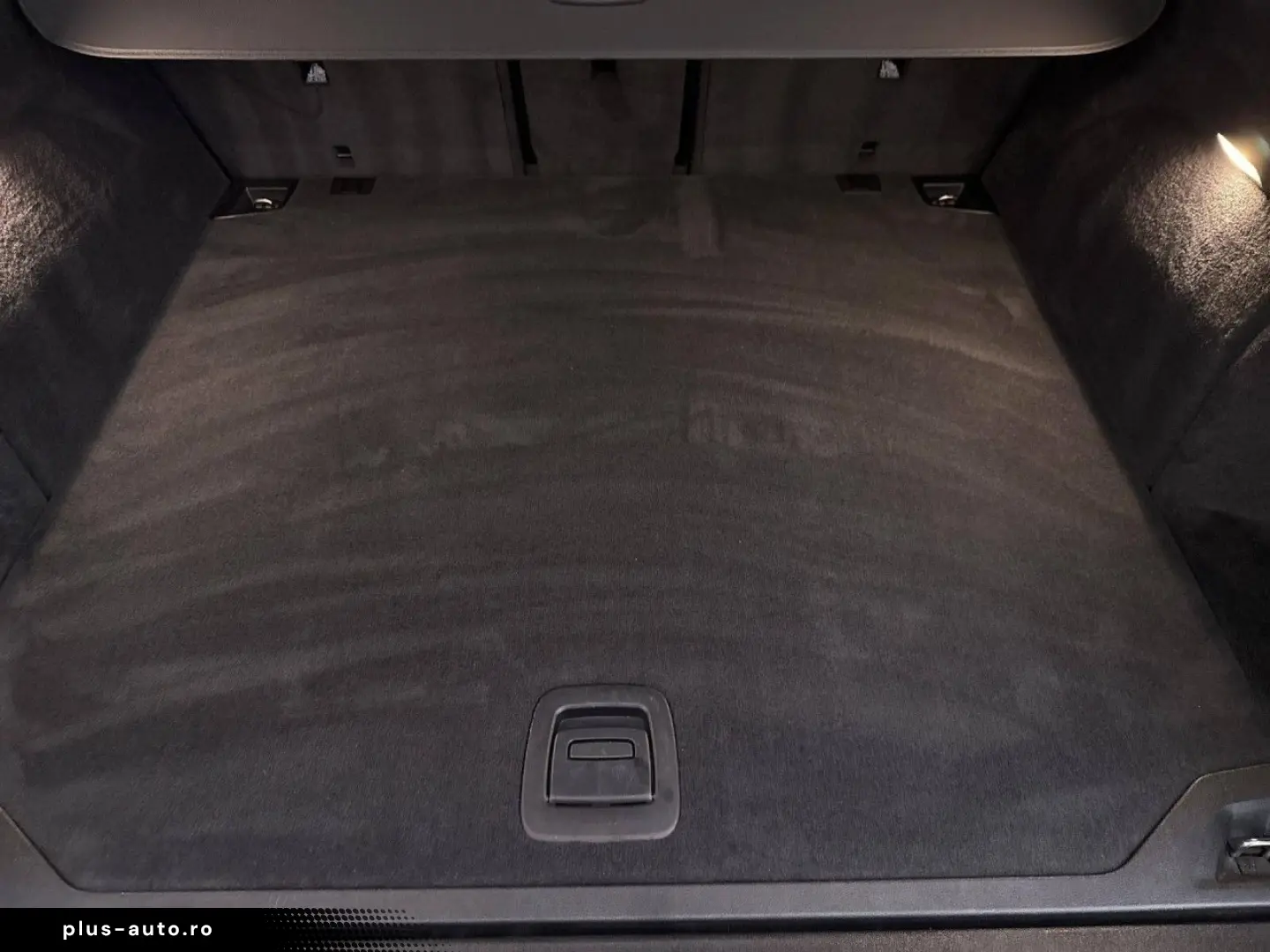 BMW X5 xDr40d MSp Bowers Massage NightVis DisplKey AirSusp