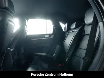 PORSCHE Cayenne S BOSE Luftfederung Rückfahrkamera LED