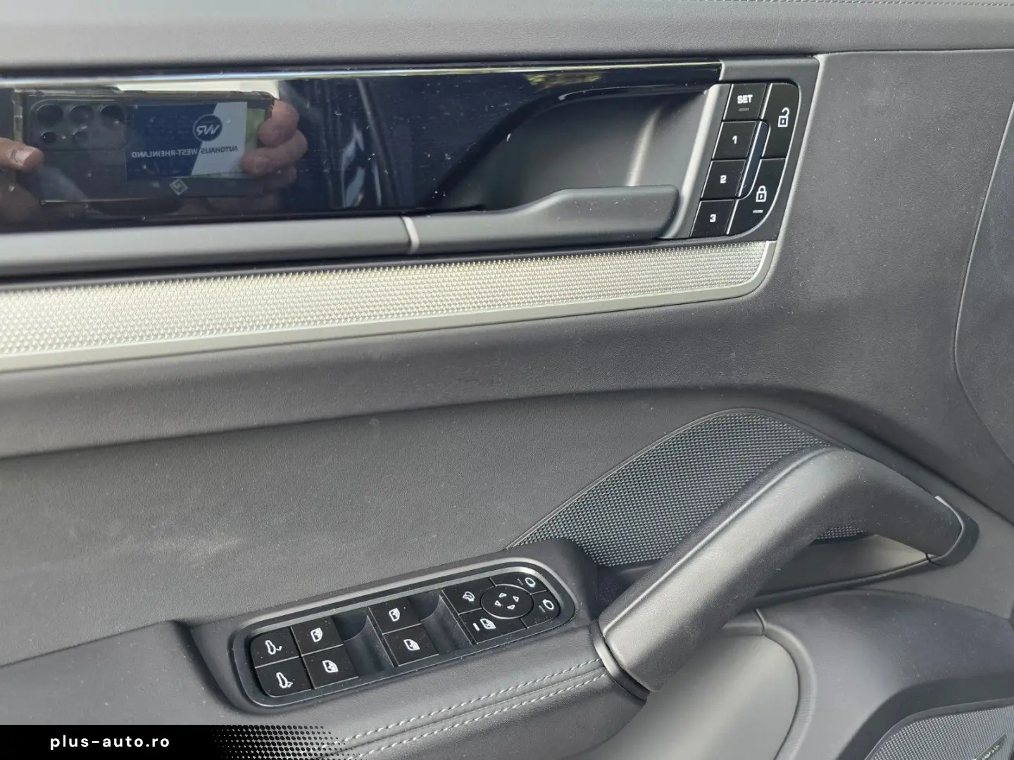 PORSCHE Cayenne S 4 0Ltr.-349kW V8Turbo 360 KAM PANO LED