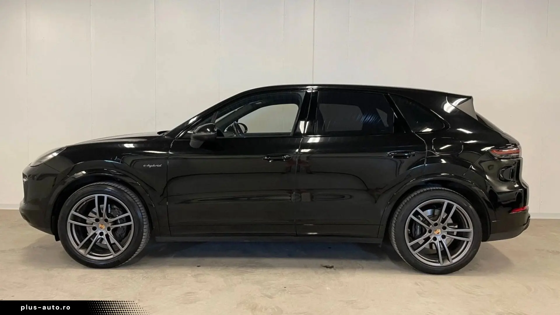 PORSCHE Cayenne E-Hybrid Platinum Edition