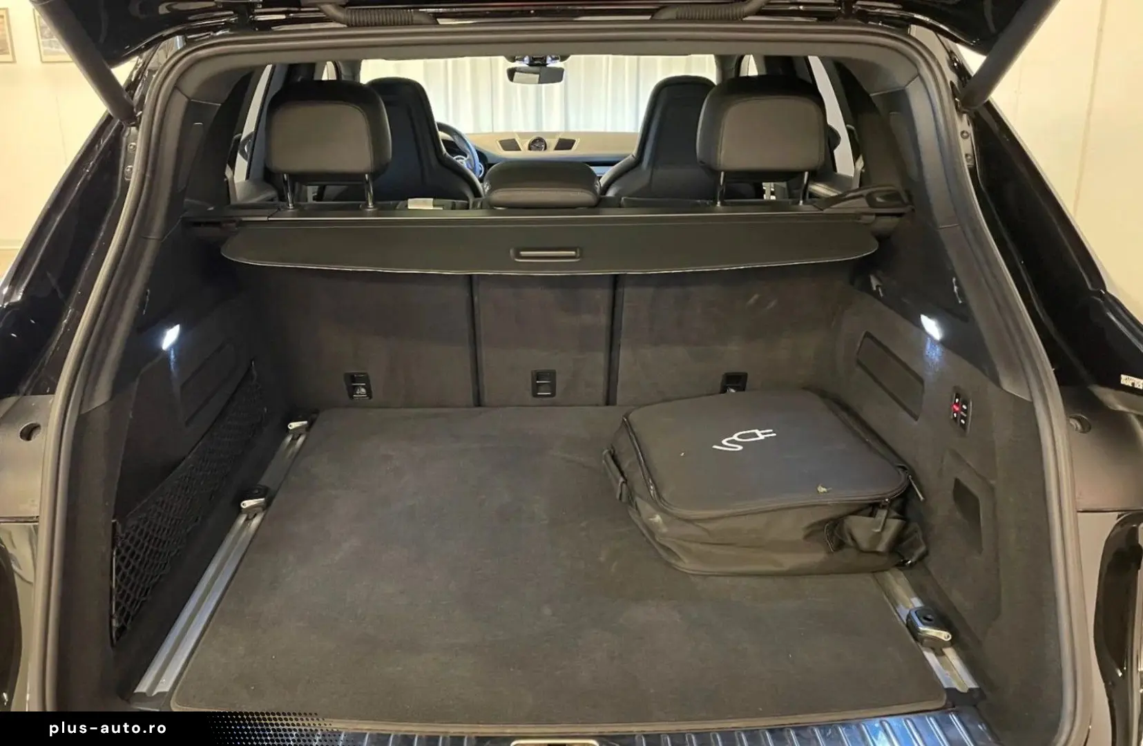 PORSCHE Cayenne E-Hybrid Platinum Edition