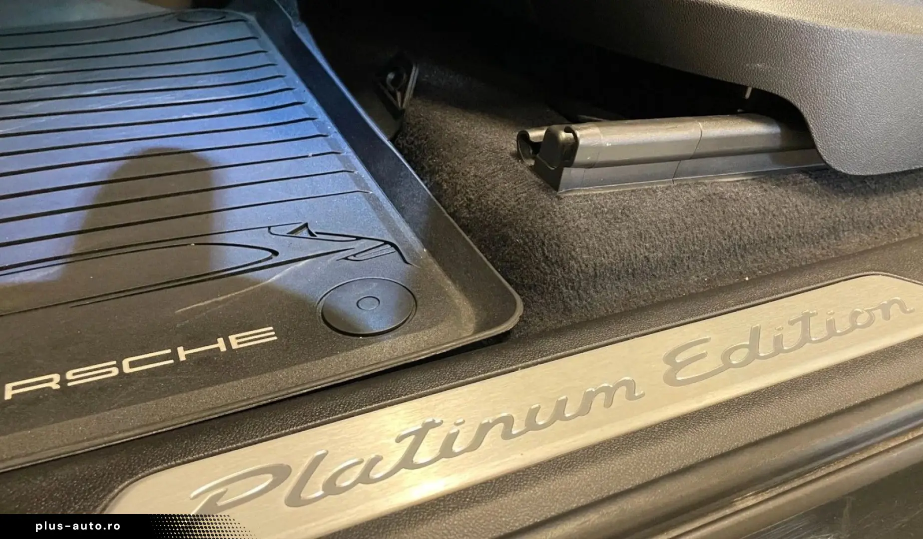 PORSCHE Cayenne E-Hybrid Platinum Edition