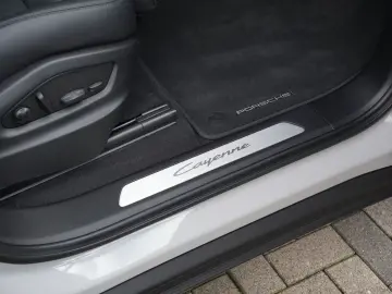 PORSCHE E-Hybrid Coupé INNODRIVE-PANO-SPORTABGAS-22TURBO