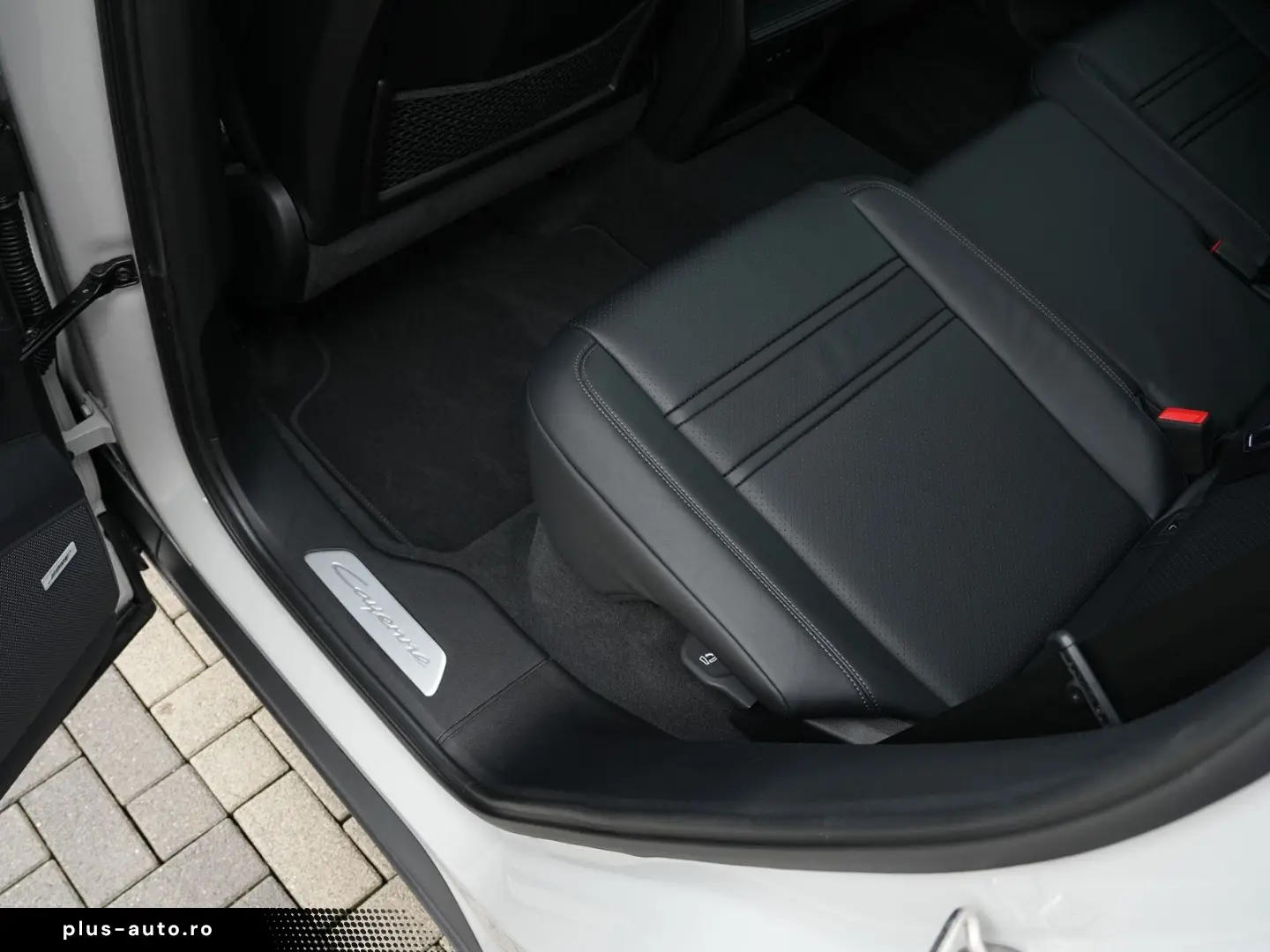 PORSCHE E-Hybrid Coupé INNODRIVE-PANO-SPORTABGAS-22TURBO