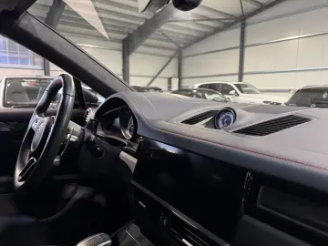 PORSCHE Cayenne 4.0 V8 Turbo KAT Turbo GT !TOP Fahrzeug!