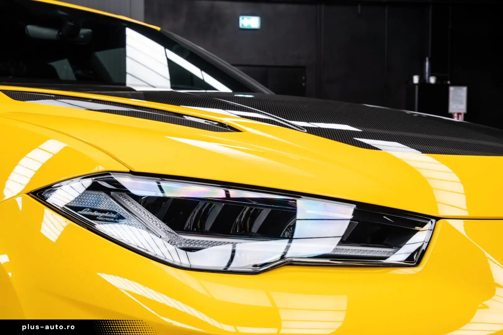 LAMBORGHINI Urus Performante  Carbon bonnet   B&O   Panorama