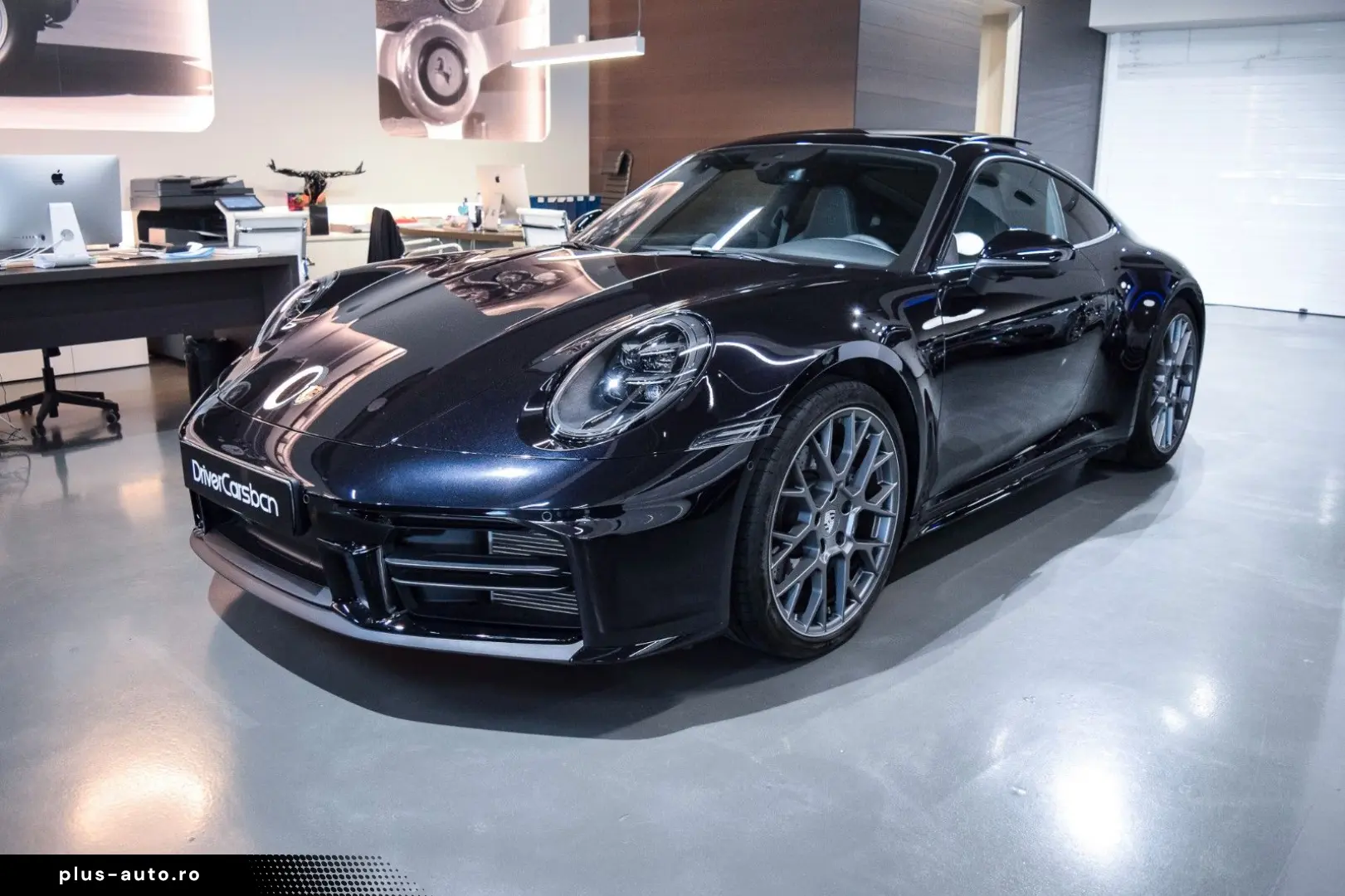 PORSCHE 992.2 Carrera Coupé-SPORT DESIGN-BOSE-20  21  RS