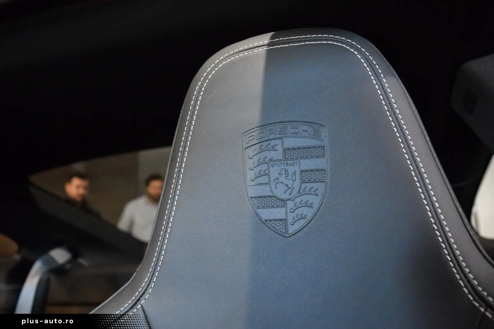 PORSCHE 992.2 Carrera Coupé-SPORT DESIGN-BOSE-20  21  RS