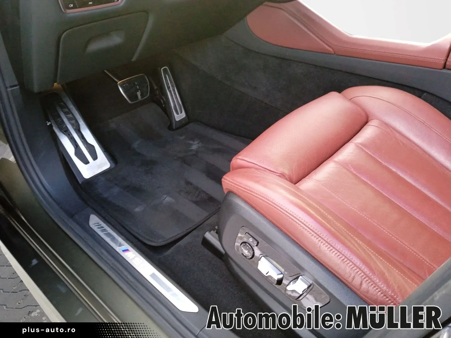 BMW X6 M50i 2XTV Massage NightV DisplayKey SkyLounge Bowers