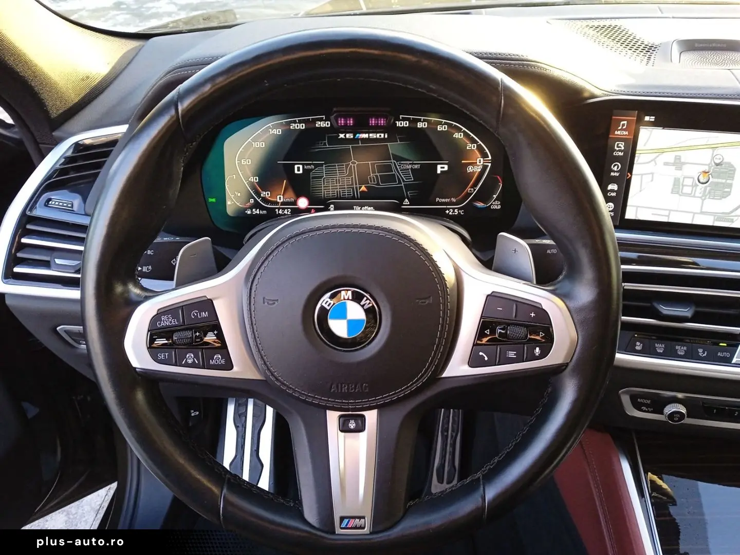 BMW X6 M50i 2XTV Massage NightV DisplayKey SkyLounge Bowers