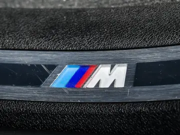 BMW X6 xDr40d MSport Individ Carbon Massage Ventil IconicGl