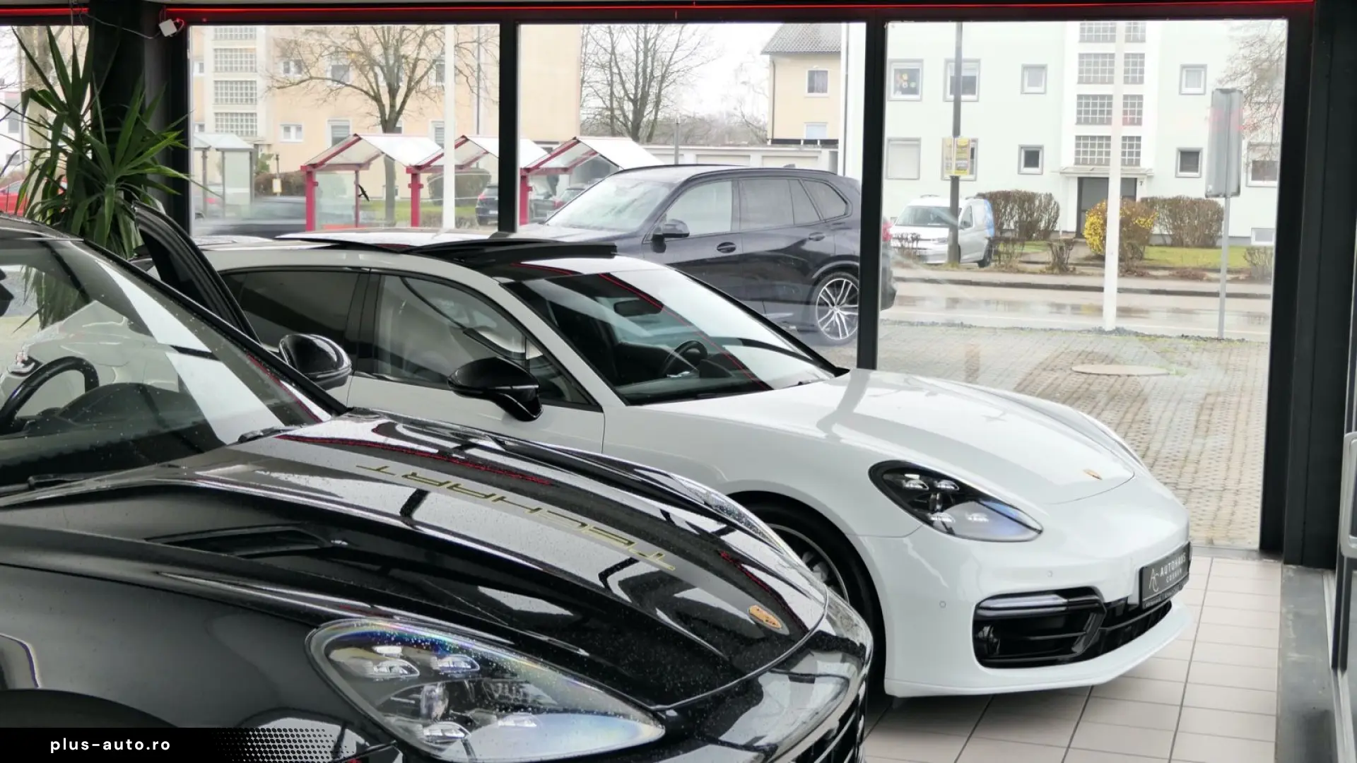 PORSCHE Cayenne Platinum Edition PANO Sport-Design Softc