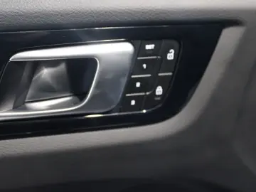 PORSCHE Cayenne E-Hybrid Platinum Edition