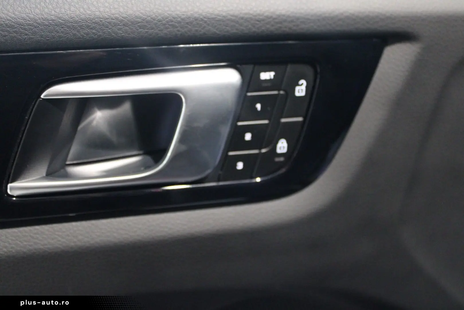 PORSCHE Cayenne E-Hybrid Platinum Edition