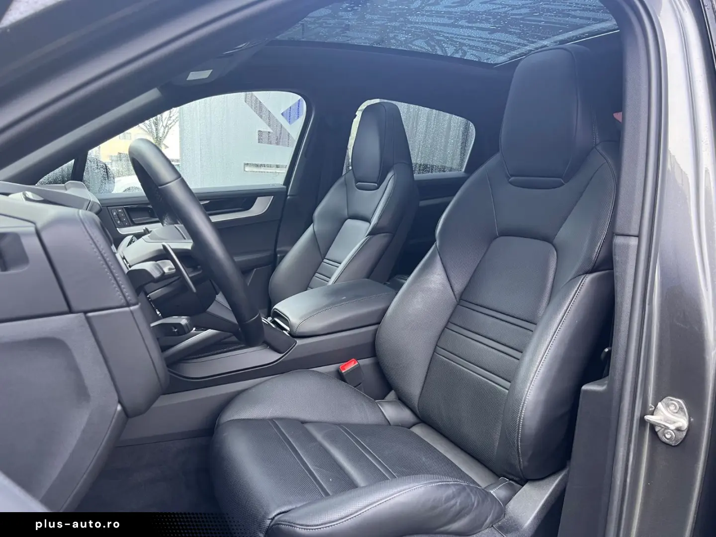 PORSCHE Cayenne Coupe S E-Hybrid Head Up · InnoDrive