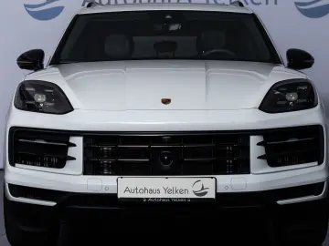 PORSCHE Cayenne E-Hybrid ACC PANO LUFT HUD BOSE 360