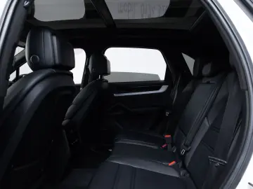 PORSCHE Cayenne E-Hybrid ACC PANO LUFT HUD BOSE 360