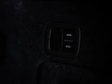 PORSCHE Cayenne E-Hybrid ACC PANO LUFT HUD BOSE 360