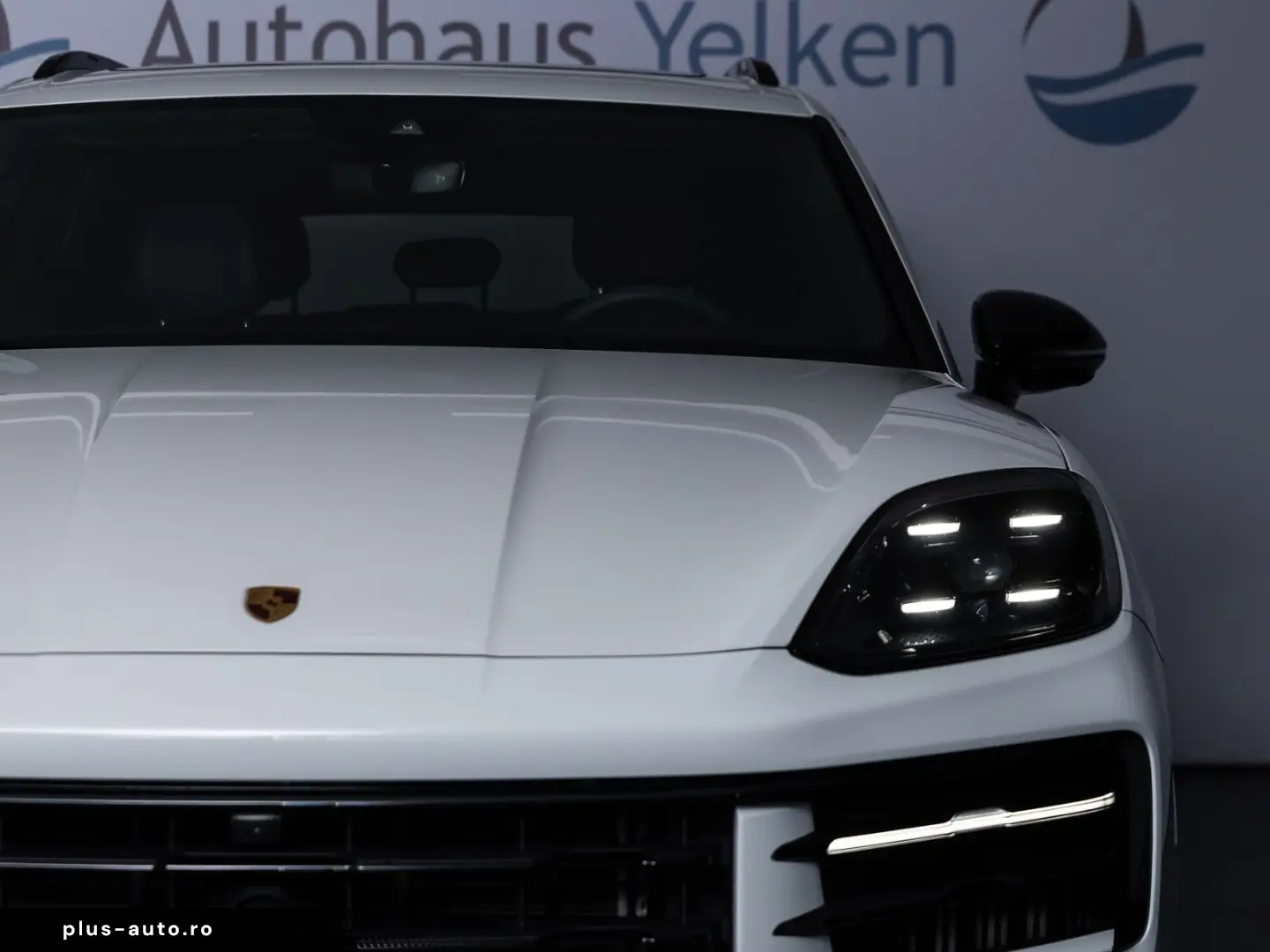 PORSCHE Cayenne E-Hybrid ACC PANO LUFT HUD BOSE 360