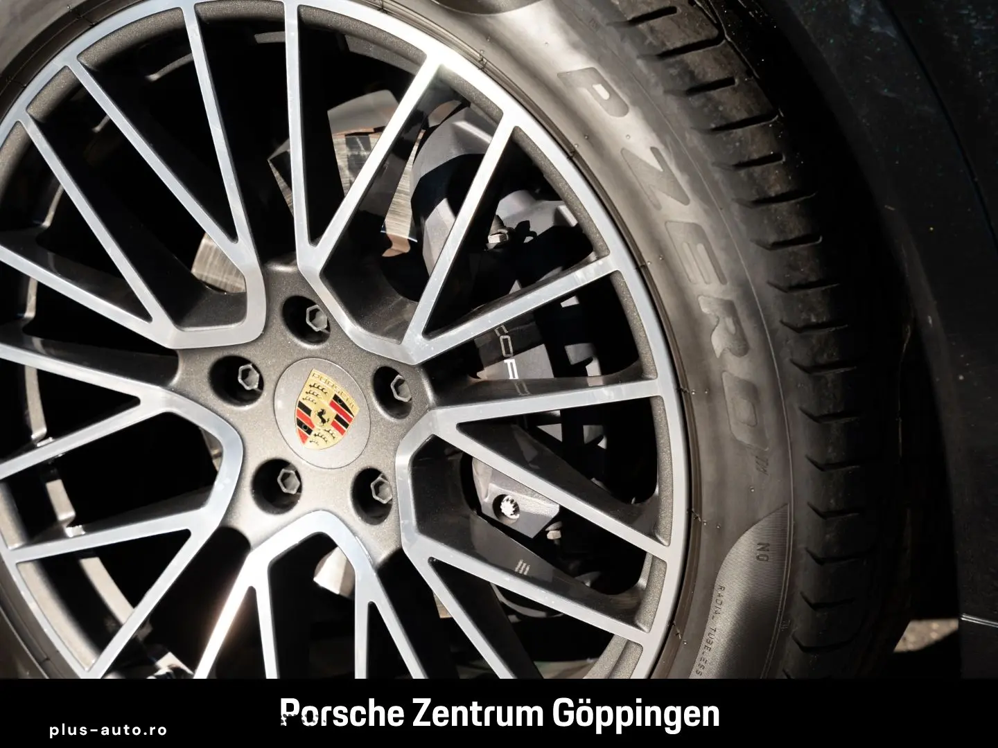 PORSCHE Cayenne Platinum Edition Standheizung 21-Zoll