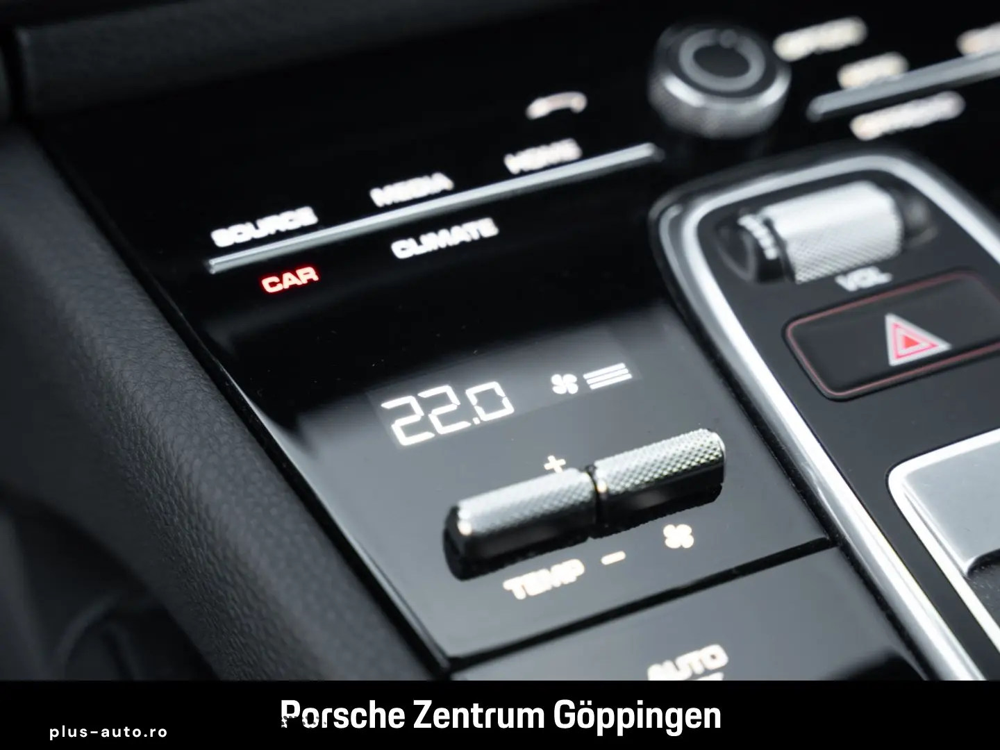 PORSCHE Cayenne Platinum Edition Standheizung 21-Zoll