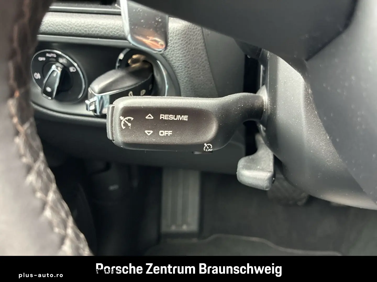PORSCHE Macan BOSE Luftfederung Rückfahrkamera LED