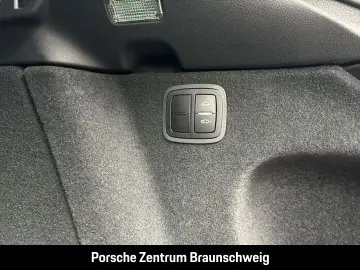 PORSCHE Macan BOSE Luftfederung Rückfahrkamera LED