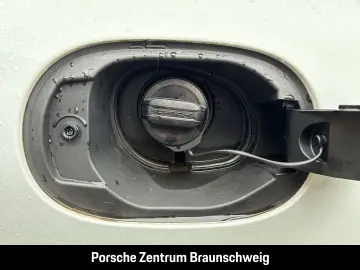PORSCHE Macan BOSE Luftfederung Rückfahrkamera LED